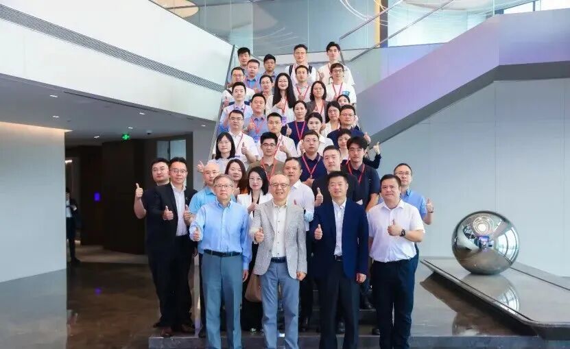 走进中国电子，共探AI时代管理变革